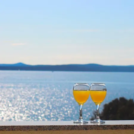 Villa Luna With Seaview Petrčane Kültér fotó